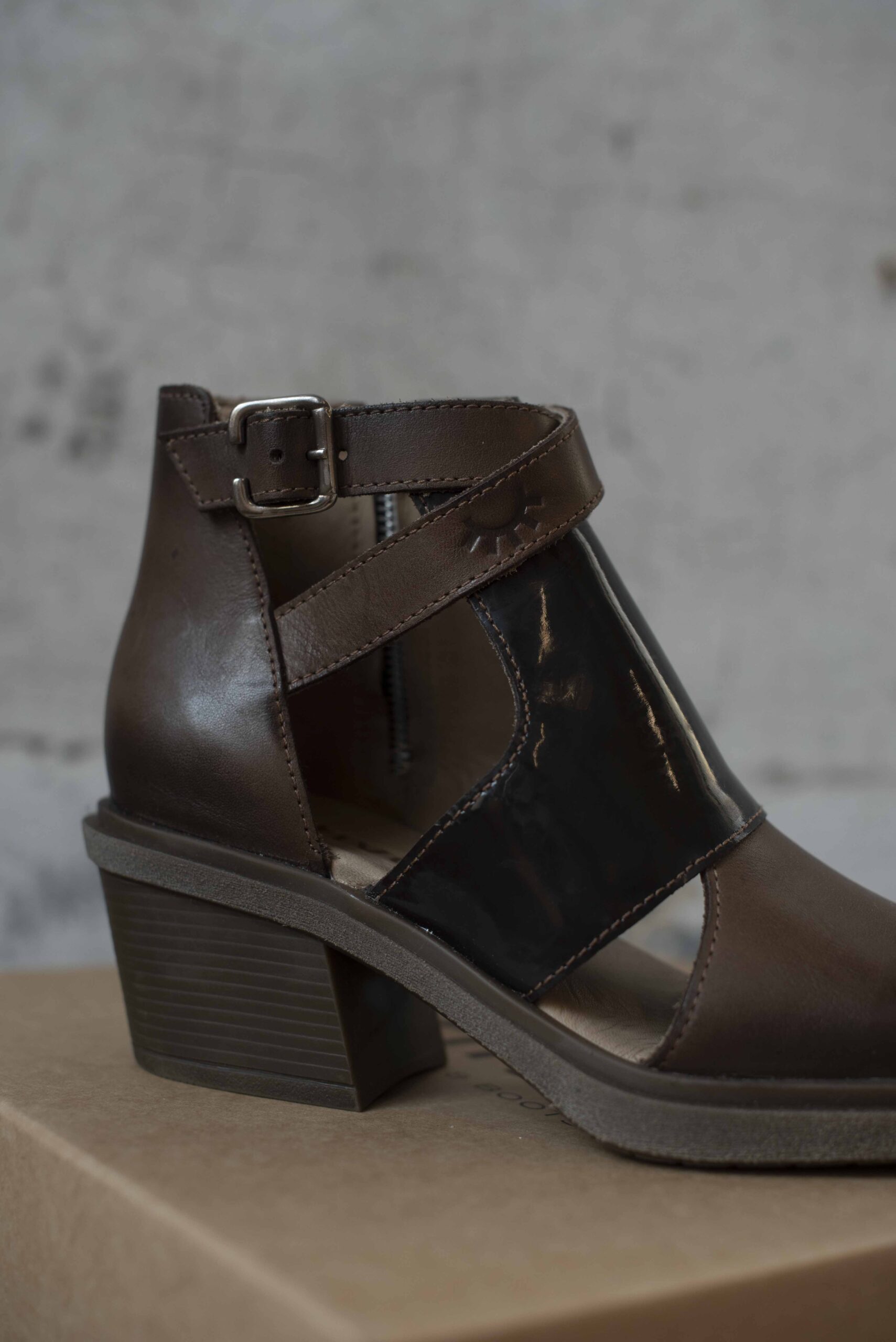 Bota Furtiva Marrón - Imagen 3